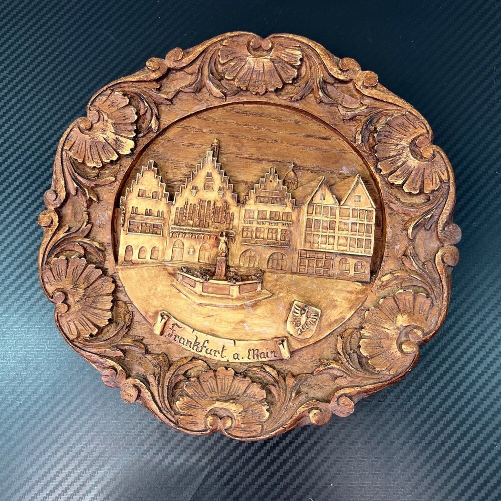 Handcrafted Wood Resin 3D Carved Wall Plaque Plate Frankfurt a. Main Germany